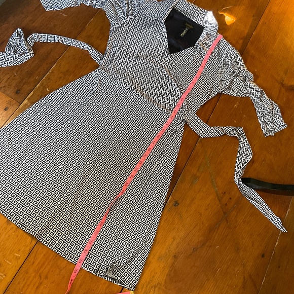 Laundry by Shelly Segal Wrap dress size XS - Picture 10 of 11